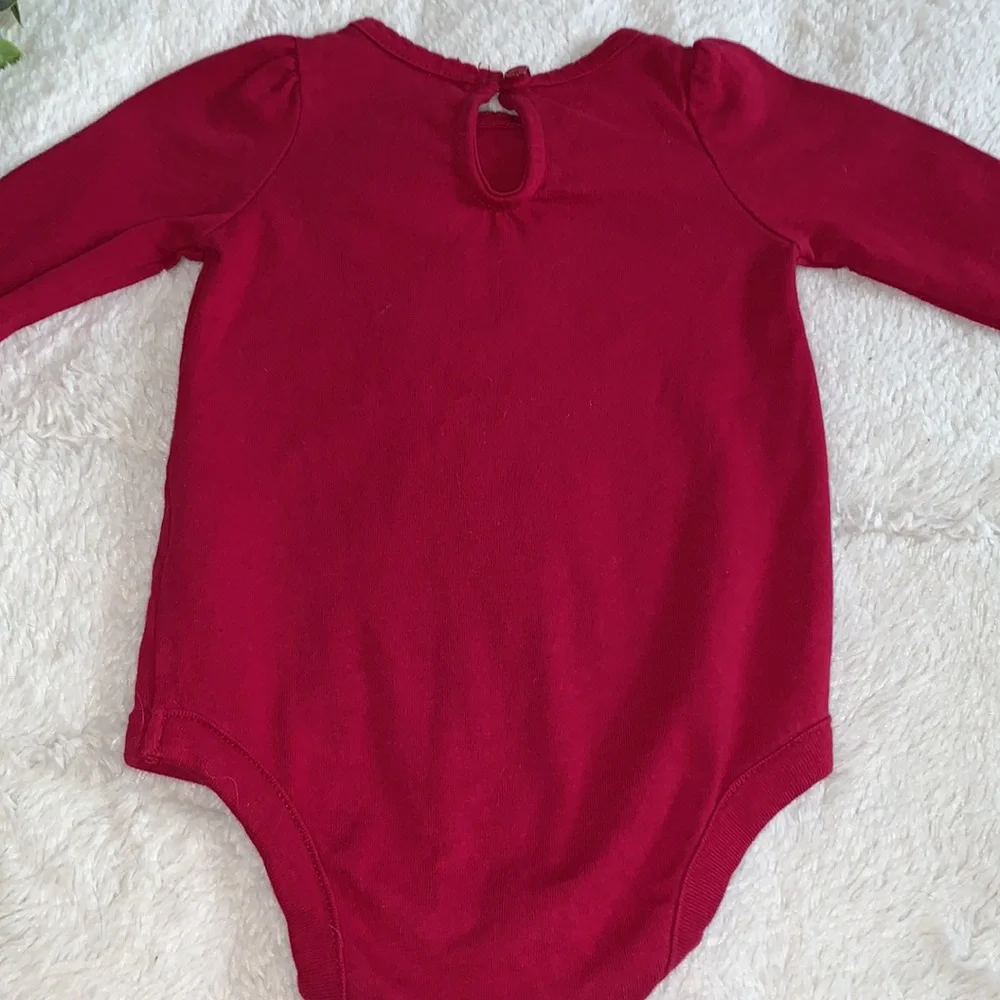 Gap Baby Girls Red Onesie 3-6M EUC Floral Embellishment